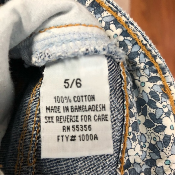 SQZ WOMEN AUTHENTIC ORIGINAL 100% COTTON EMBROIDERED SQUEEZE  JEAN SHORTS SZ 5/6 - Picture 6 of 7